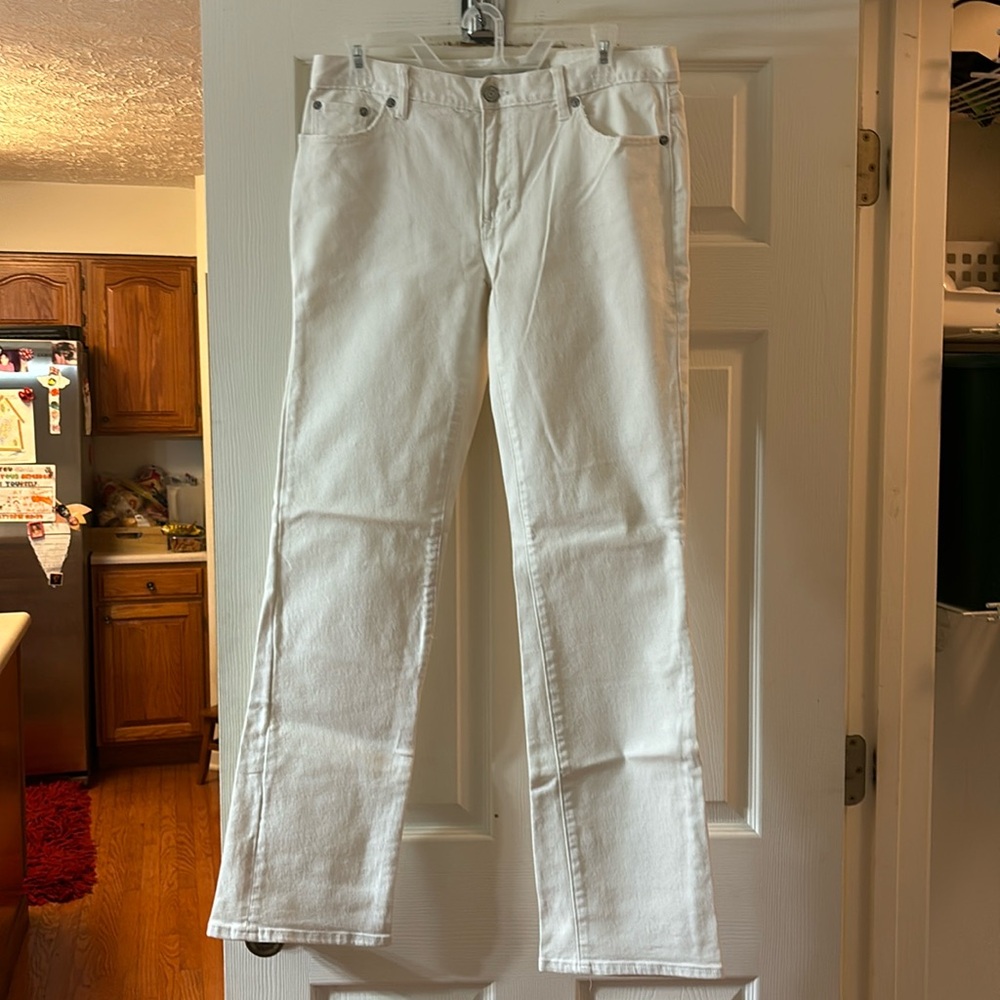 GAP womens jeans color white size 8 NWOT slim fit stretch